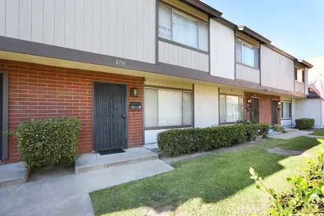 House For Sale in 8791, Brookdale Drive, Garden Grove, California