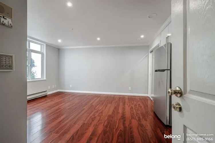 Rent Modern SOMA Studio Apartment with Rooftop Views