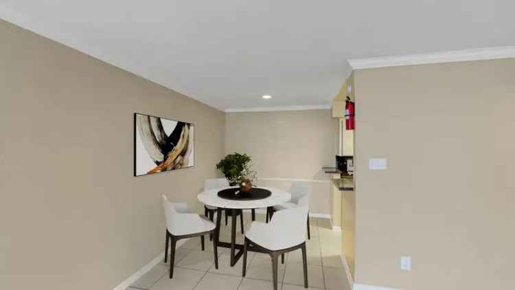 Rent Apartments at The Arbors on Westheimer with Great Amenities