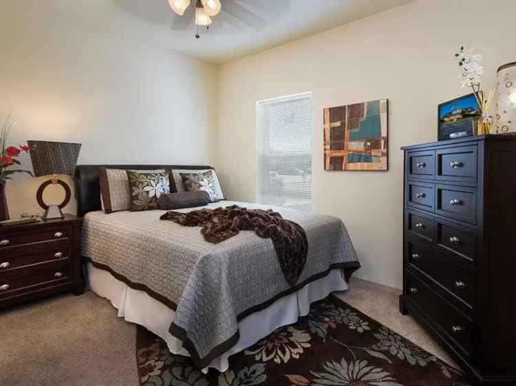 Rent Apartments at The Greens at Owasso III-IV with Great Amenities