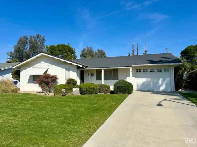 House For Sale in 500, Cherry Hills Drive, Bakersfield, California