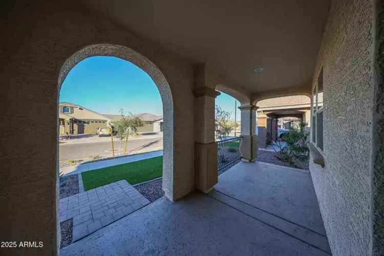 House For Sale in 16071, West Sand Hills Road, Surprise, Arizona