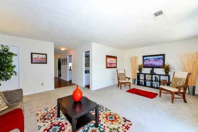 Rent apartments in Morrow with great amenities and variety