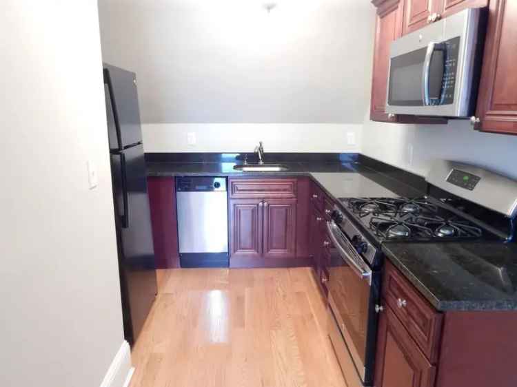 Rent Apartment in Ball Square Tufts University Area with Modern Features