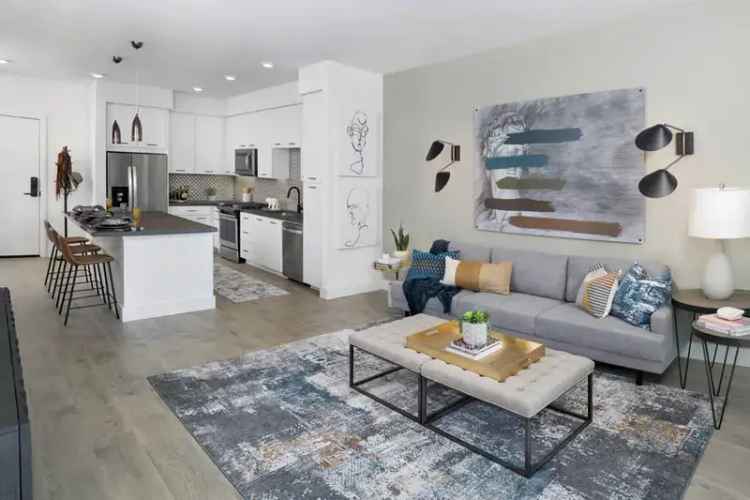 Rent Luxury Apartments with Ocean Views in Hillcrest San Diego