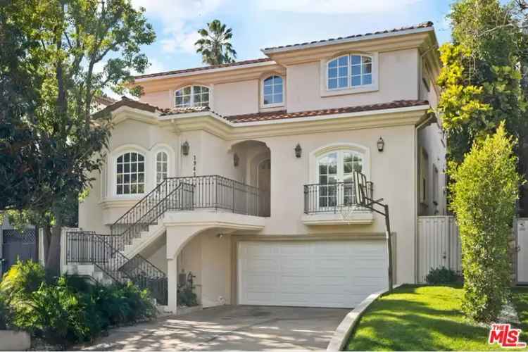 Rent Mediterranean Style House in Westwood with 5 Bedrooms and Pool