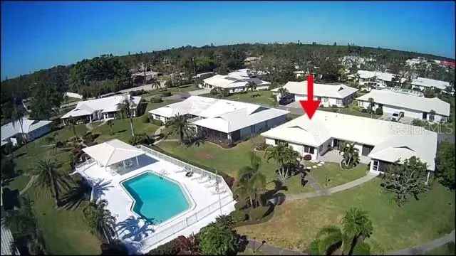 House For Sale in 7315, 8th Avenue West, Bradenton, Florida