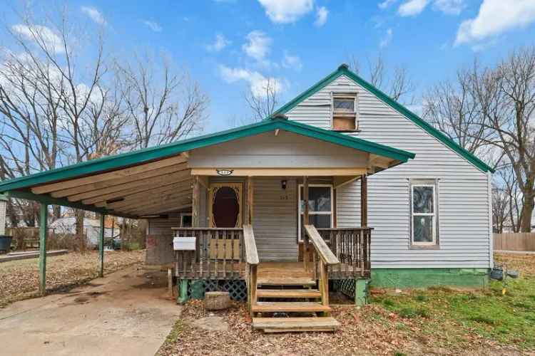 House For Sale in 519, South Madison Street, Siloam Springs, Arkansas