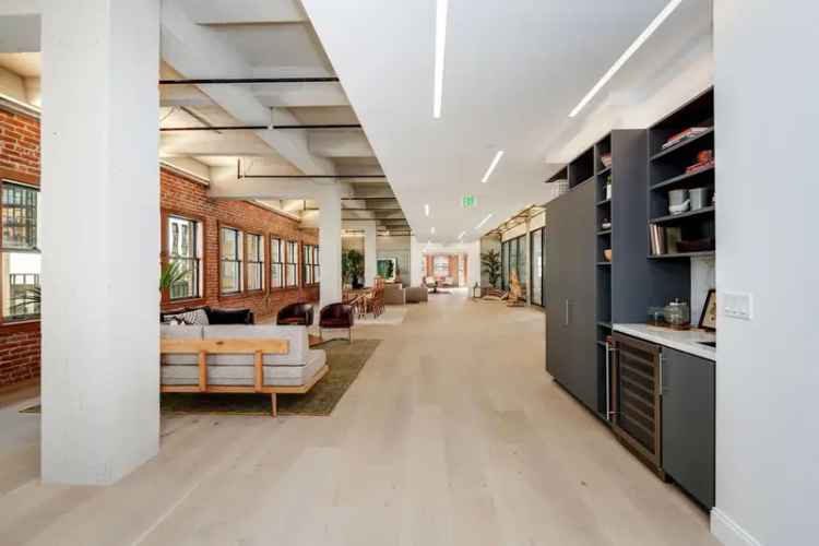 Luxury Live Work Lofts Downtown Los Angeles 1-3 Beds with Large Patios