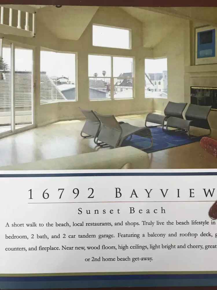 Rent Townhouse with Rooftop Deck and Gourmet Kitchen Near the Beach