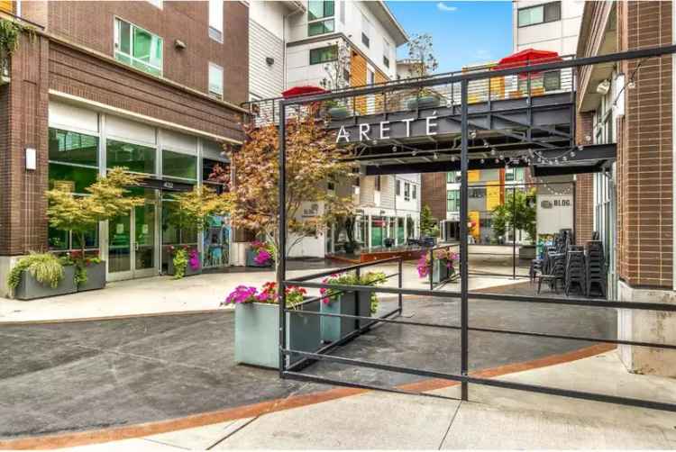 Rent Eco Apartments in Downtown Kirkland with Spacious Features