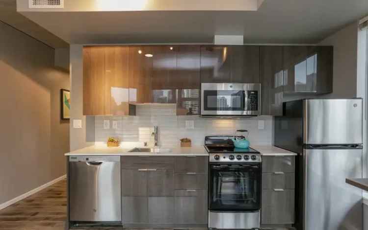 Rent Apartments in Seattle's Historic Belltown with Great Amenities