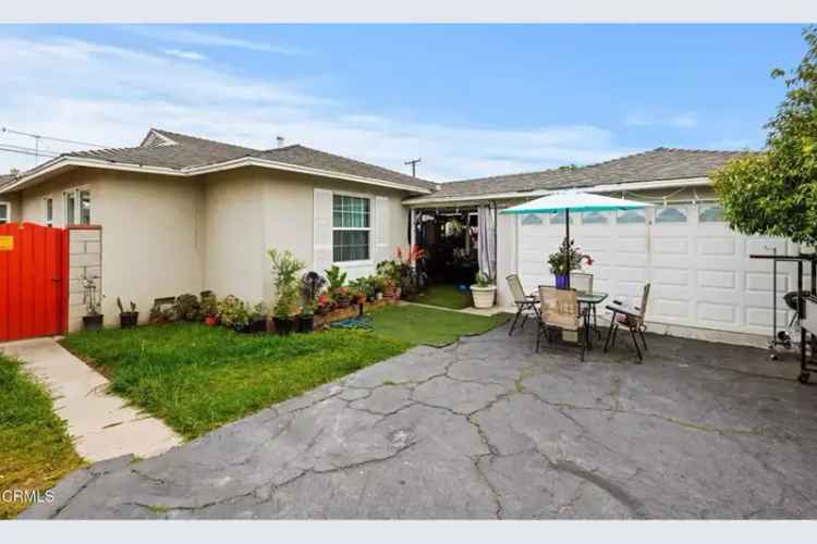 Buy Home in North Oxnard with Bonus Living Space and RV Parking