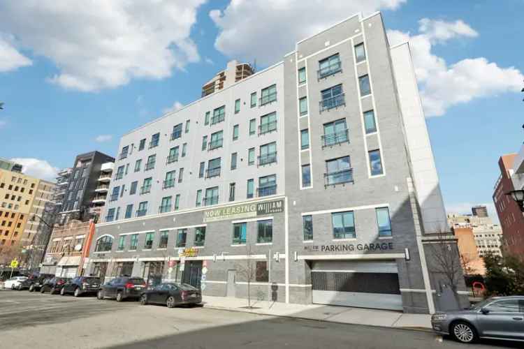 Rent Apartments at The William House with Exceptional Amenities