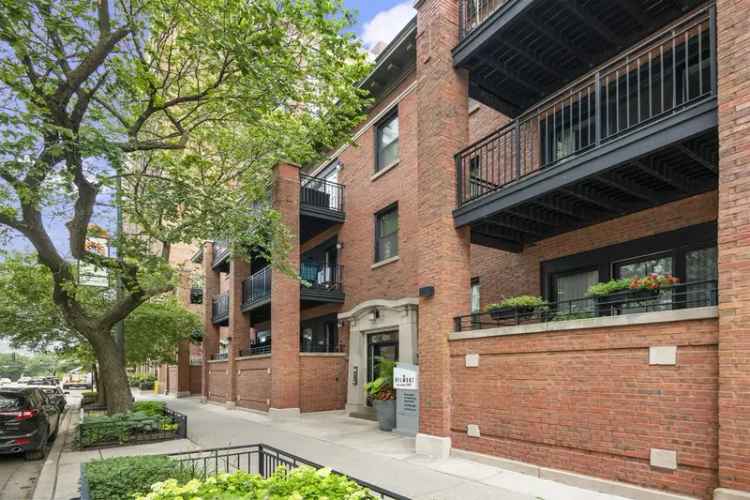 Rent Loft Style Apartments in Chicago with Modern Amenities