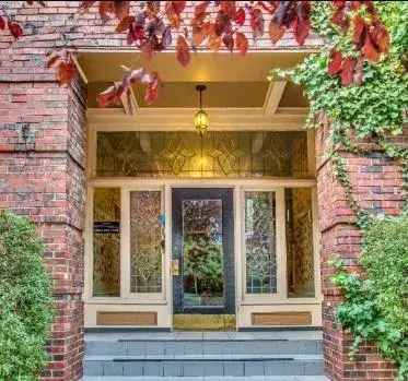 Rent Apartments with Old World Charm in Capitol Hill