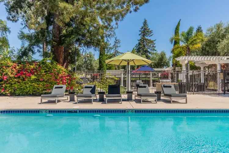 Rent Apartments in Sunnyvale California with Sport Courts and Pool