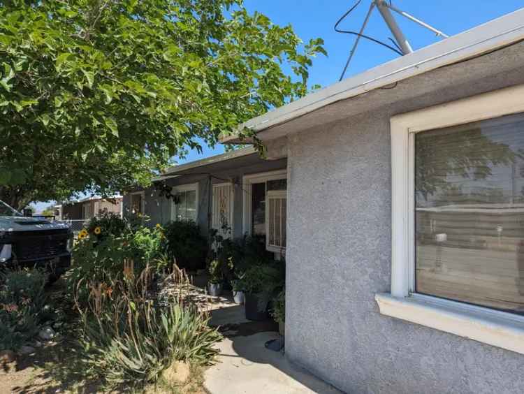 House For Sale in 24239, Joshua Avenue, Boron, California