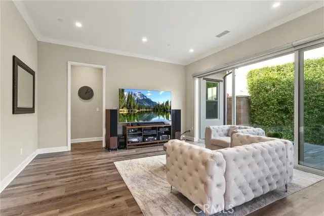 House For Sale in 217, Canvas, Irvine, California