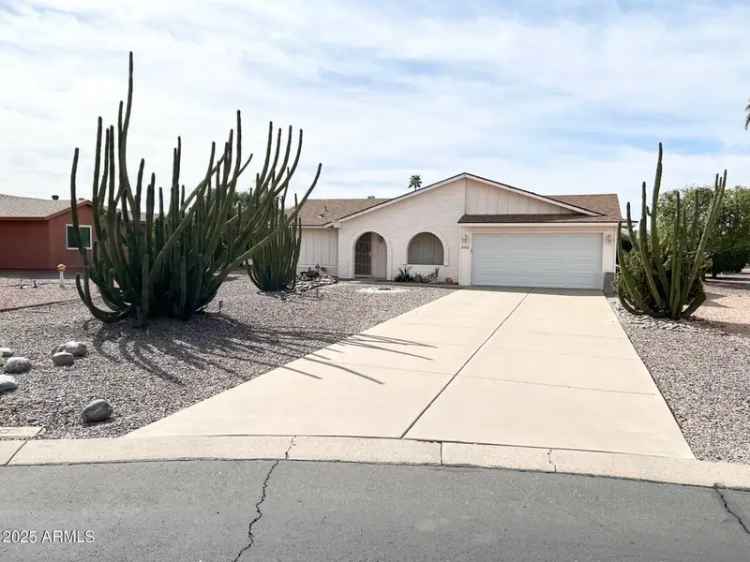 House For Sale in 8303, East Edgewood Avenue, Mesa, Arizona