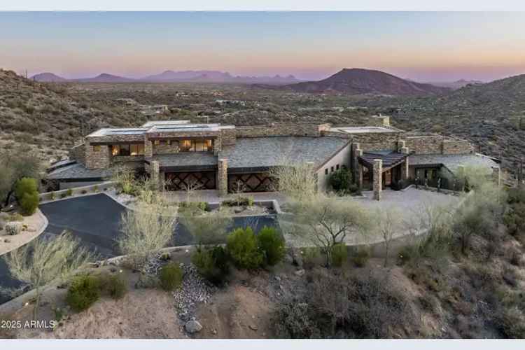 Rent Desert Contemporary Estate with Golf Membership in Secluded Location