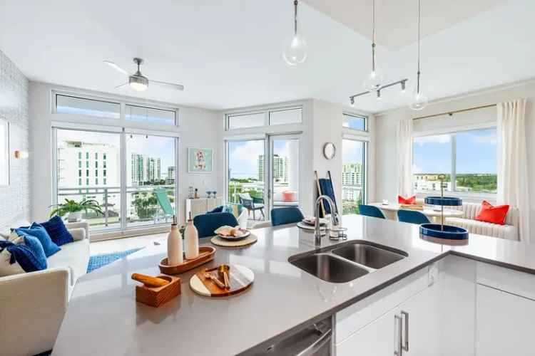 Luxury Downtown Sarasota Apartments for Rent with Premium Features