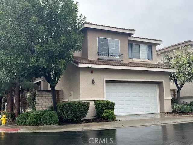 House For Sale in 1472, East Holcomb Place, Placentia, California