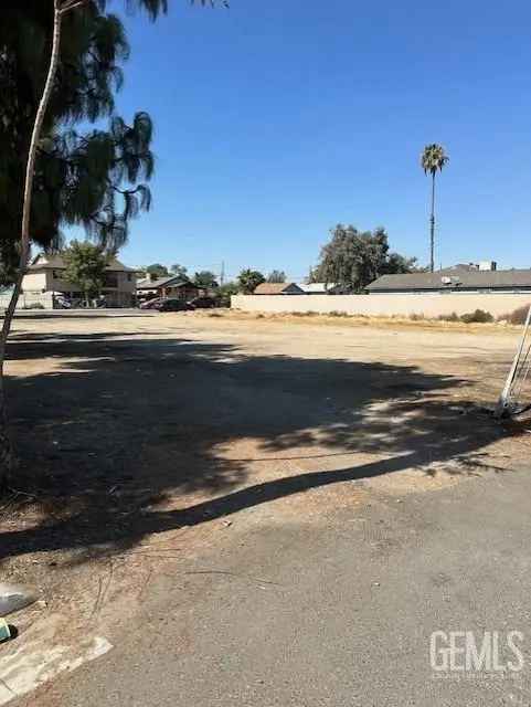 Land For Sale in 2, Kincaid Street, Bakersfield, California