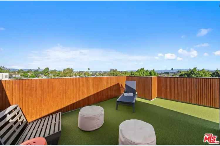 House For Sale in 4912, South Centinela Avenue, Los Angeles, California