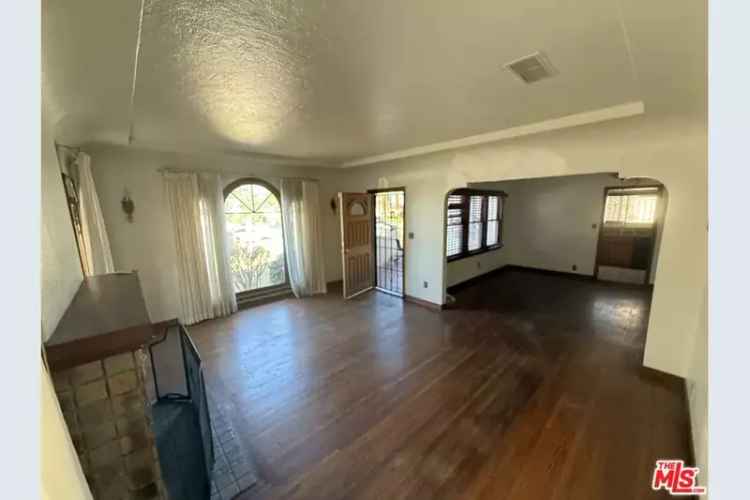 For Sale Charming Spanish Style House in Inglewood