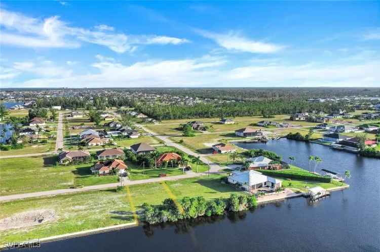 Land For Sale in 4222, Northwest 21st Street, Cape Coral, Florida