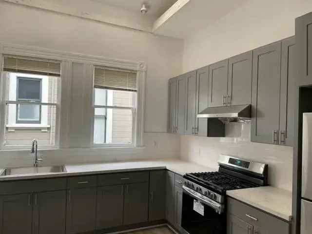 Rent Apartment Unit 3 Bedrooms 2 Bathrooms Near UC Berkeley