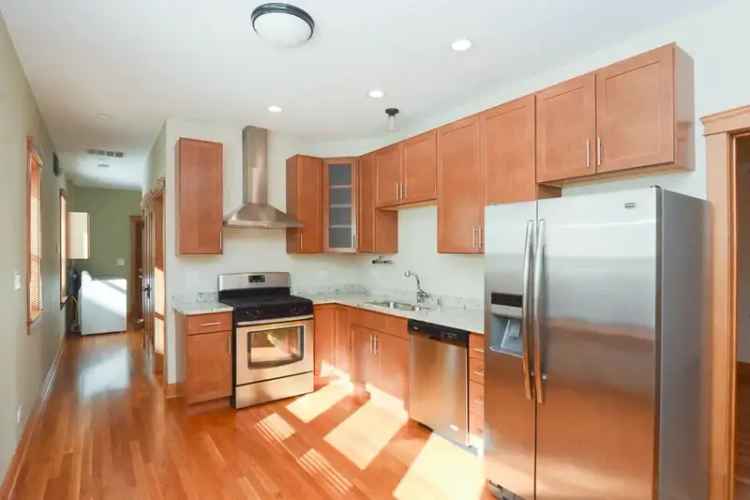 Rent an Apartment Unit in Logan Square with Modern Features