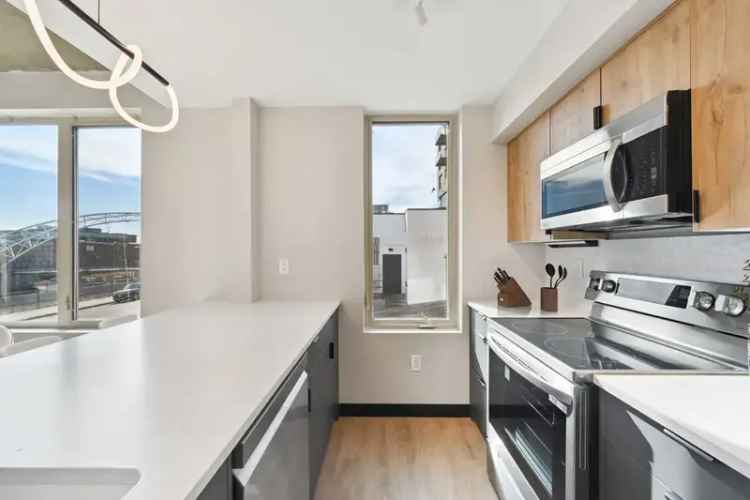 Rent Modern Apartments in LoHi Denver with City Views and Amenities