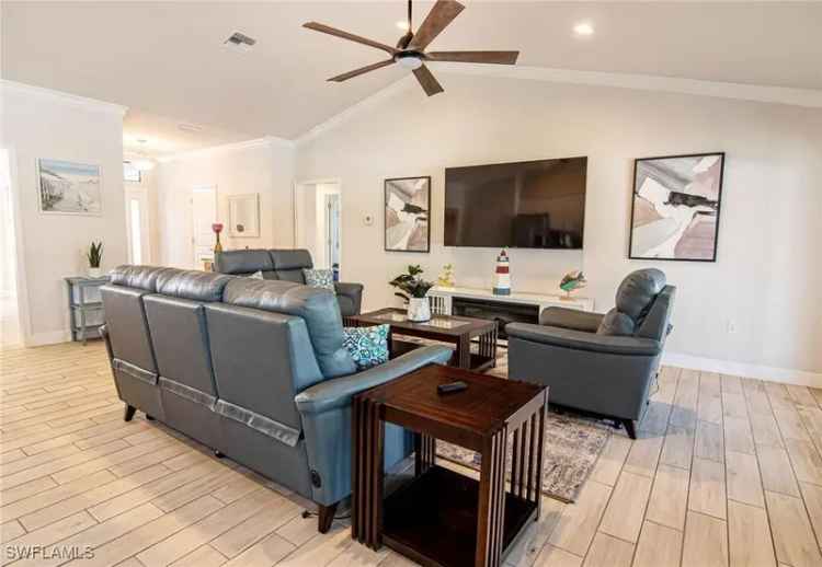 House For Sale in 2027, Kismet Parkway West, Cape Coral, Florida