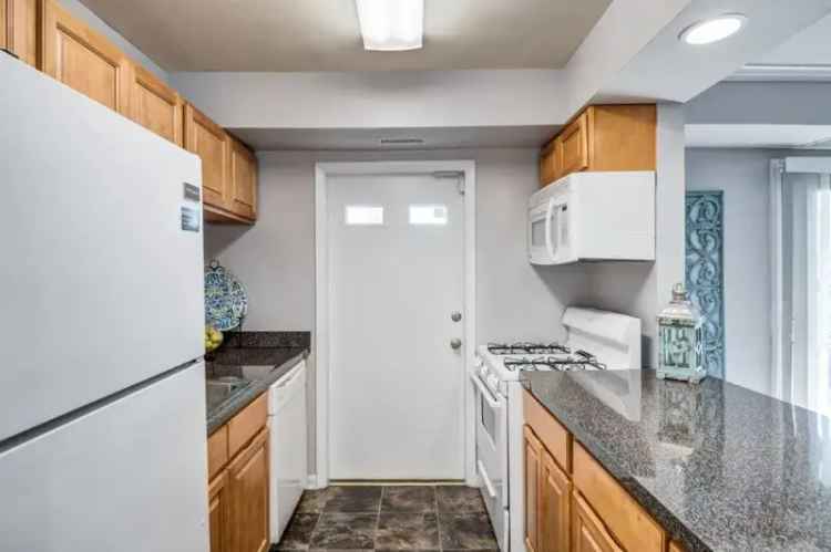 Rent Pet Friendly Apartments in Randallstown with Great Amenities