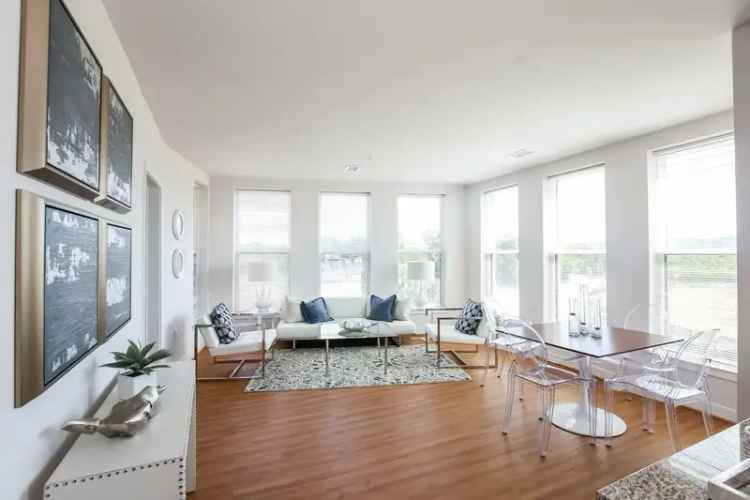 Rent Apartments in Capitol Hill with Modern Amenities and Great Location