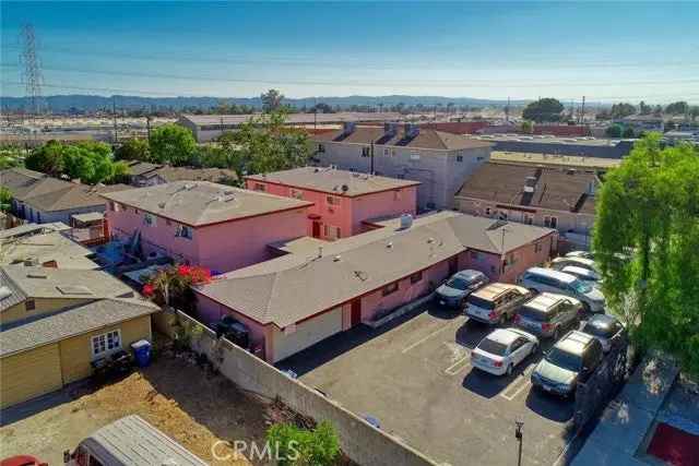 House For Sale in 11966, Runnymede Street, Los Angeles, California