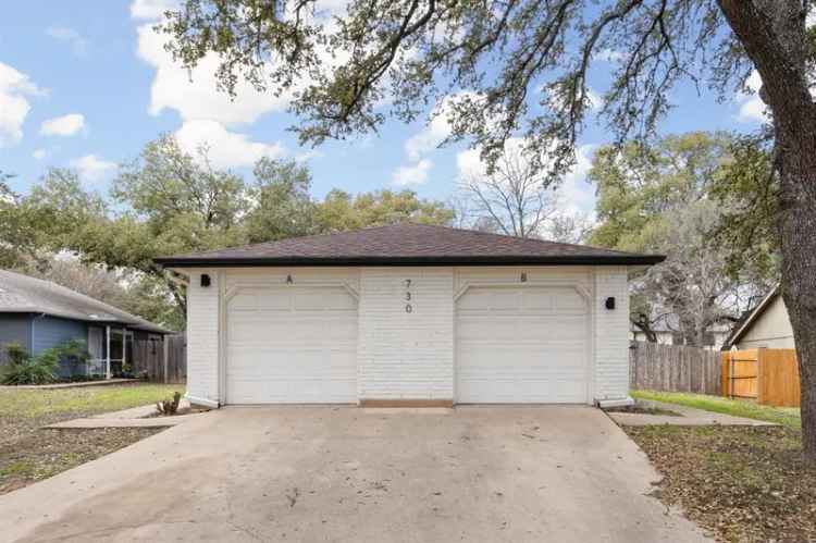 Duplex for Sale in South Austin with Modern Features