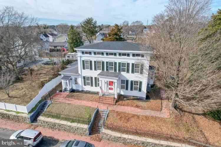 House For Sale in 206, North Walnut Street, Milford, Delaware