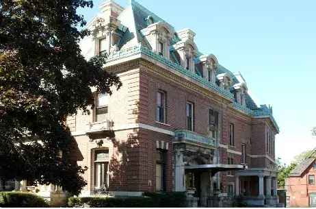 Rent Apartments at Goodyear Mansion in Buffalo with Modern Amenities