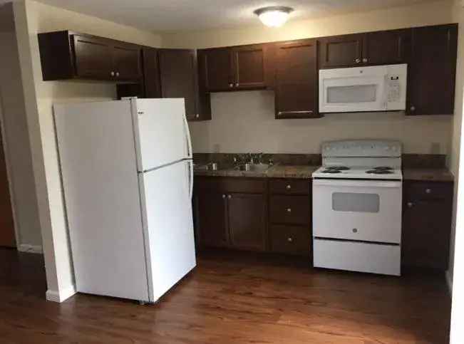 Rent Updated 2 Bedroom Apartments in Waterville with Great Features