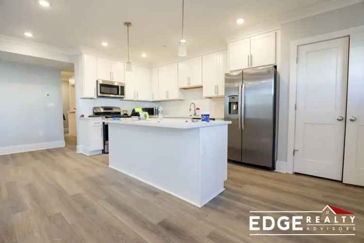 Apartment for Rent in Massachusetts with EDGE Realty Advisors