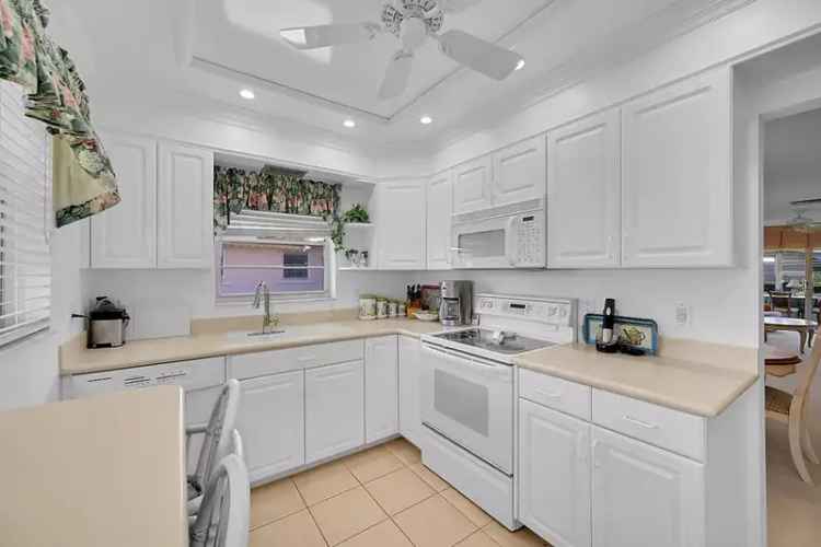 House For Sale in Delray Beach, Florida