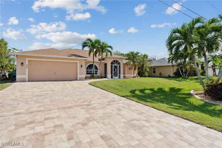 House For Sale in 727, Northwest 38th Place, Cape Coral, Florida