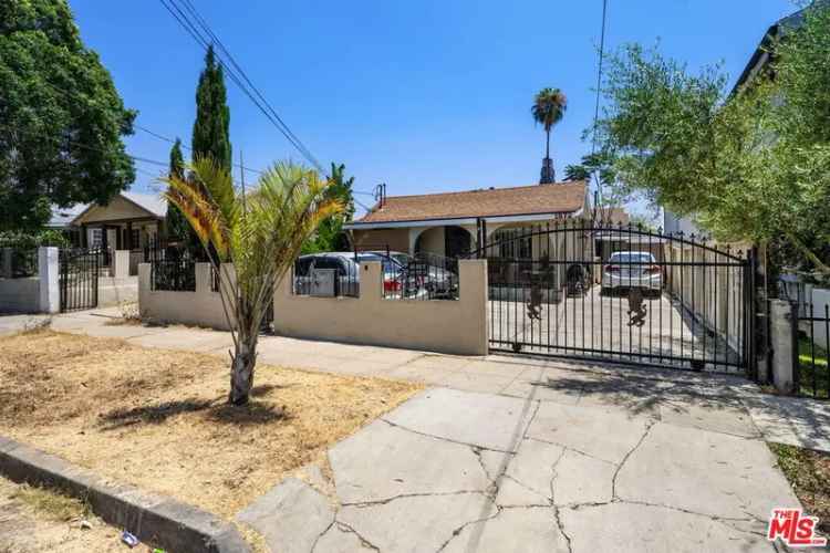 House For Sale in 1572, Ricardo Street, Los Angeles, California