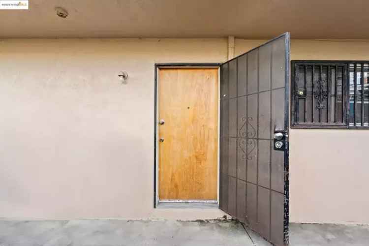 House For Sale in 3520, Custer Street, Oakland, California