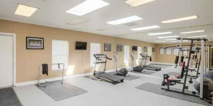 Rent Apartments in El Paso with Community Amenities and Events