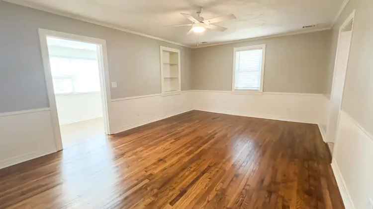 Rent Charming Midtown Savannah Home Newly Renovated with Large Backyard