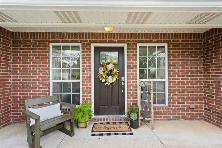 House For Sale in 7010, David Drive, Siloam Springs, Arkansas